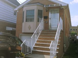 15137 17th Rd, Whitestone, NY 11357