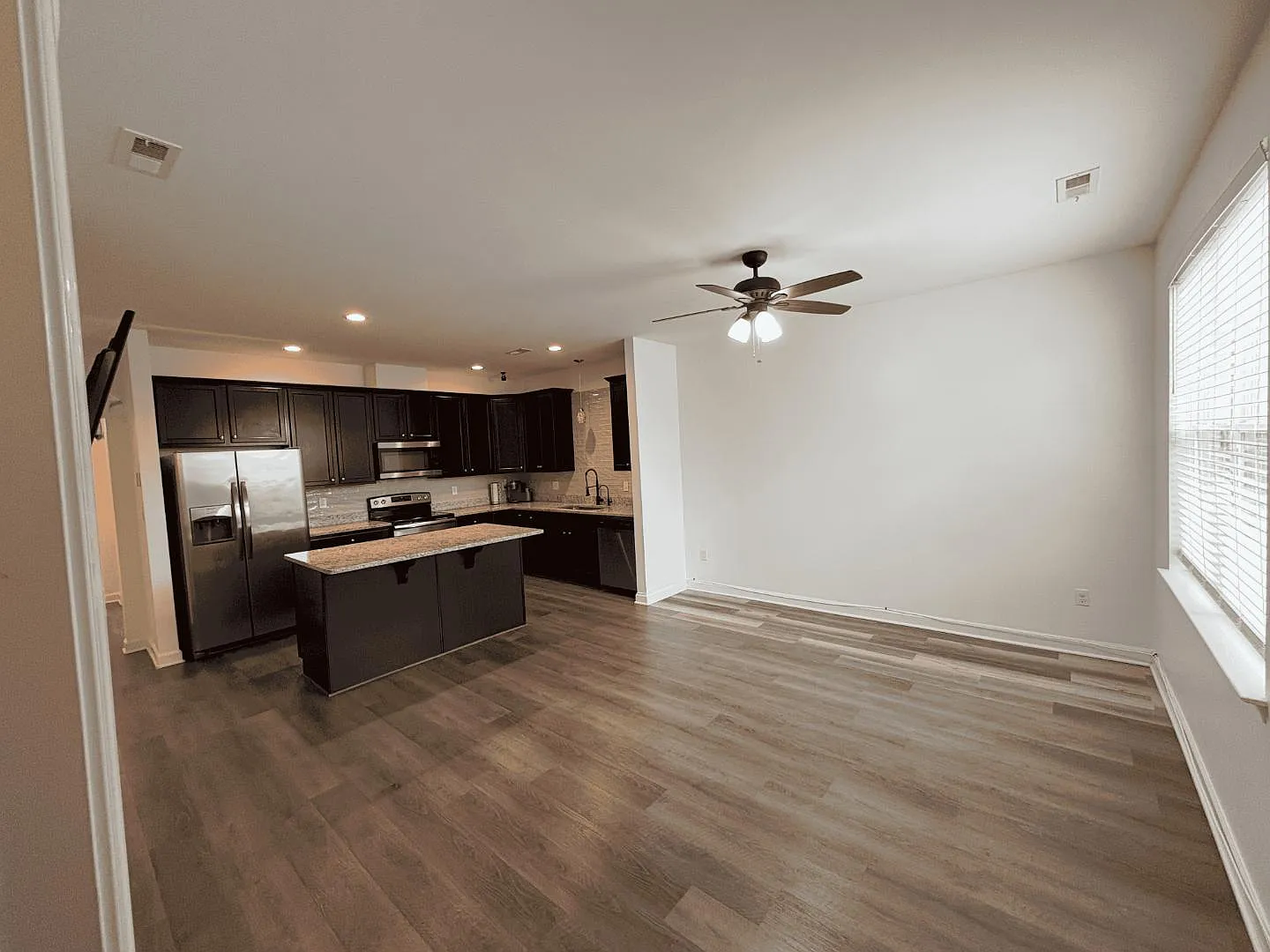 2812 Church St - Primary Rm — Photo 4