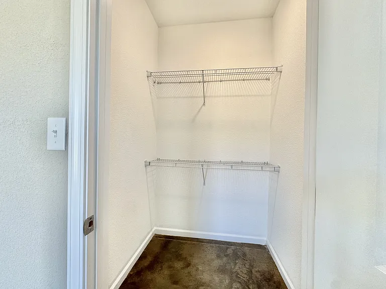 4307 Holcomb Dr #383 — Photo 10