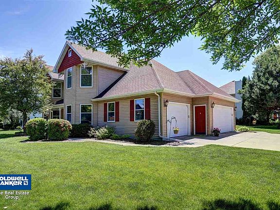 Side entry 3 car garage