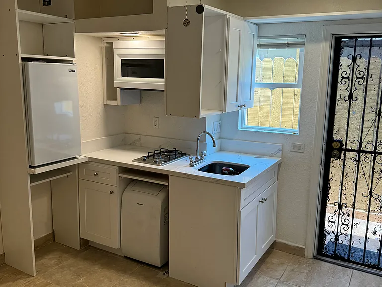 3122 El Cajon Blvd #6 — Photo 4