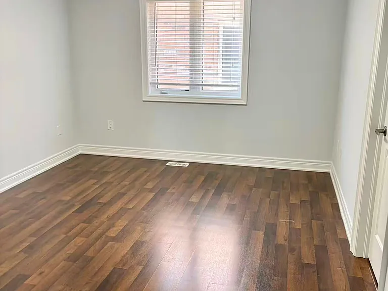 16 Jericho Ave — Photo 18