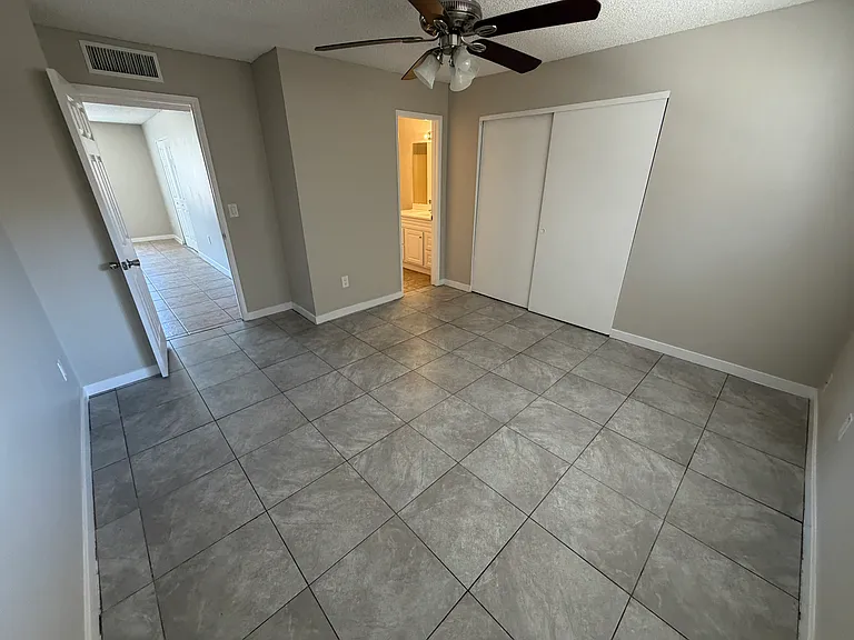 3302 W Northern Ave #2 — Photo 8