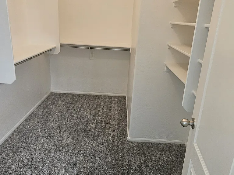 7564 W Charter Oak Rd — Photo 34