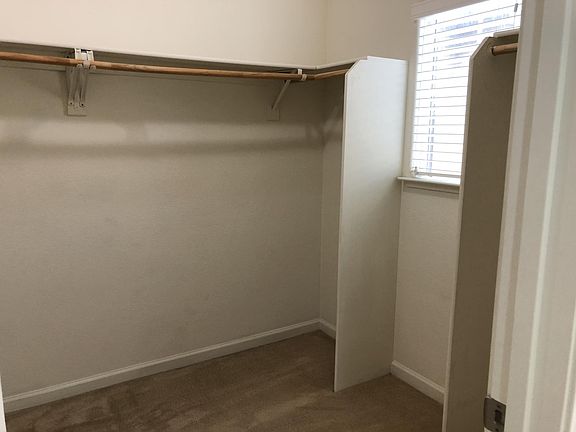 3rd image of 10922 Peony Place Dr