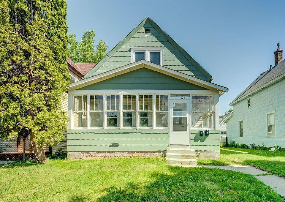 1st image of 929 Magnolia Ave E #2