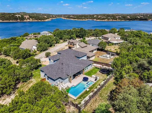 233 Lakefront Dr, Lago Vista, TX 78645