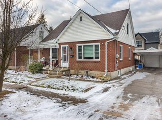 634 Wallace St, London, ON N5Y 3R7