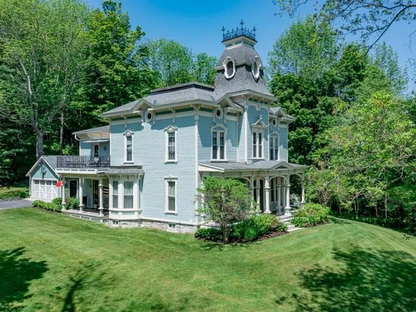 62 Raymond Road, Danby, VT 05739