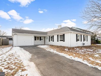 46 Parish Ln, Willingboro, NJ, 08046