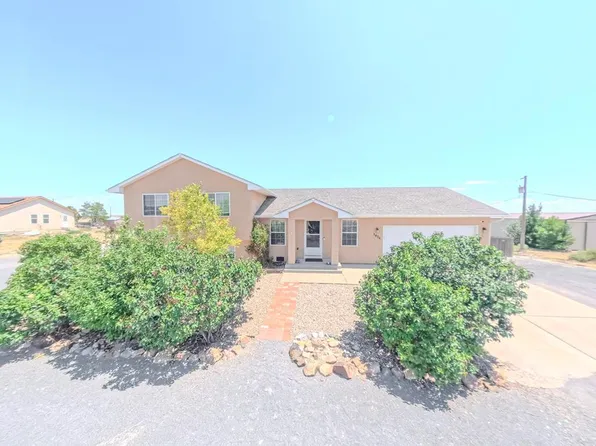 1434 N Ladonia Dr, Pueblo West, CO 81007