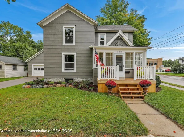 135 W South St, Williamston, MI 48895