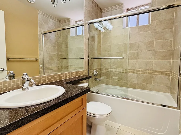 2139 W 22nd Ave #2 — Photo 6