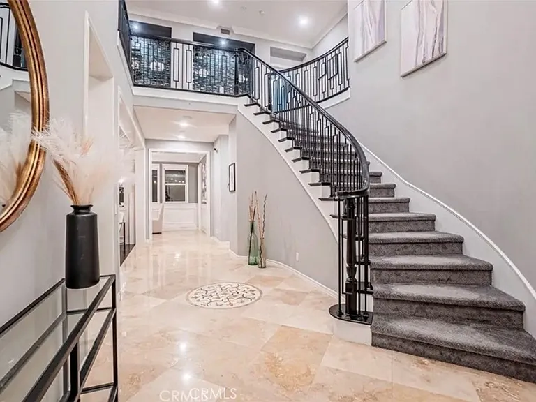 8082 E Portico Ter — Photo 3