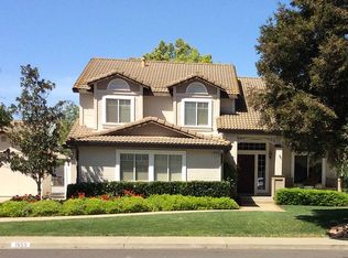 1555 Pembroke Way, Dixon, CA 95620