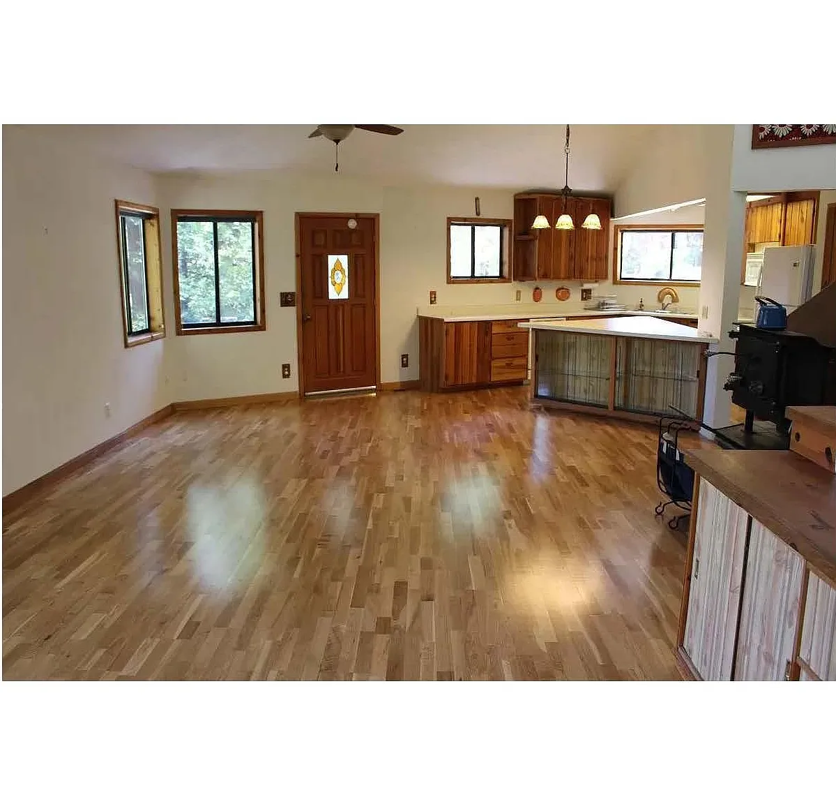 16331 Calypso Ct — Photo 4