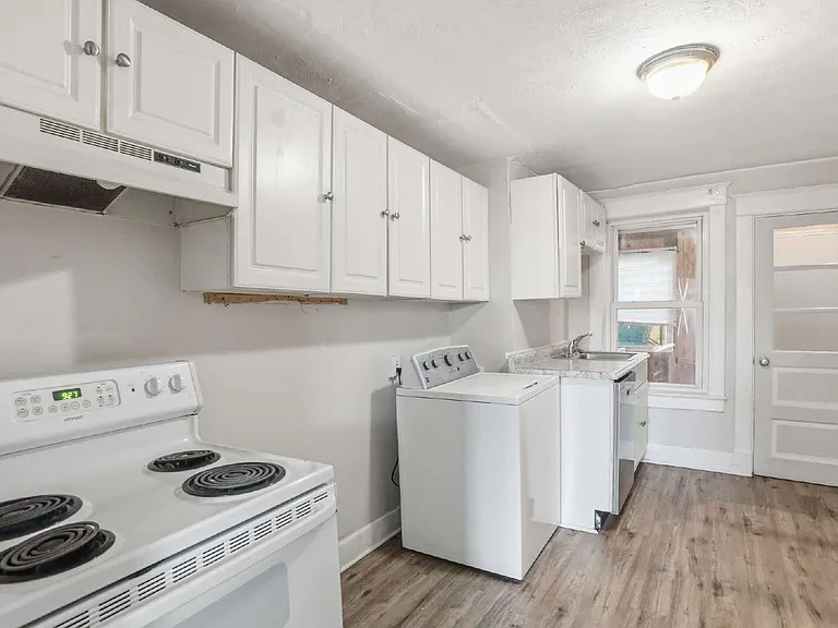 13 N Maryland Ave — Photo 25