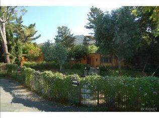 894 Camino Colibri, Calabasas, CA 91302