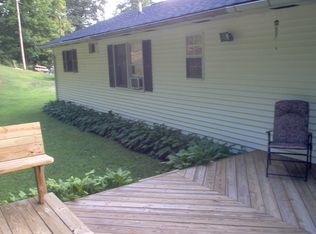 642 Damson Ln, Mannington, WV 26582