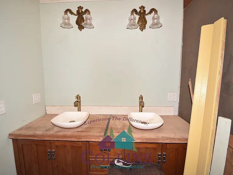 422 Dalton St — Photo 12