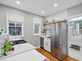 67 Walker St APT 3, Cambridge, MA 02138