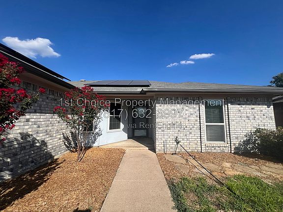 3rd image of 7808 Mallard Ln