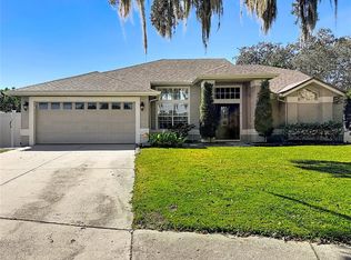 loca♡ 10729 Oak Glen Cir, Orlando, FL 32817 | MLS #O6358003 | Zillow