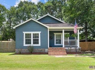 7600 Thames Dr, Denham Springs, LA 70706
