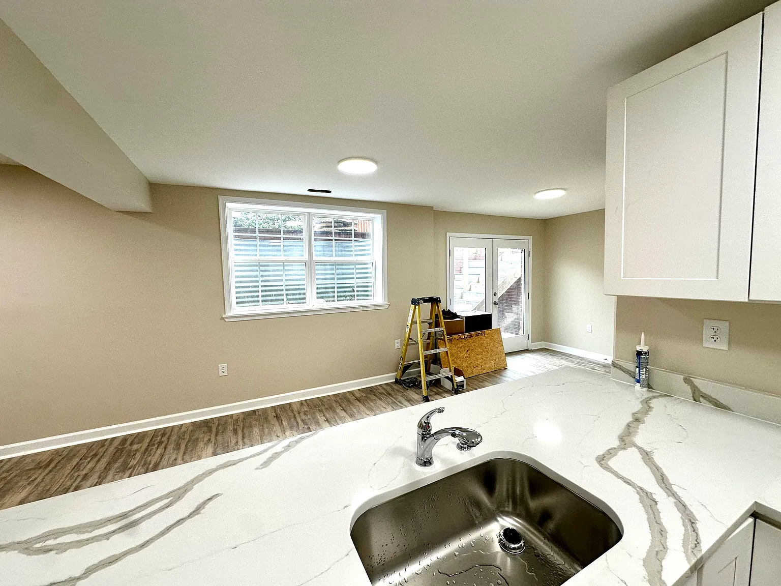 21700 Slidell Rd — Photo 2