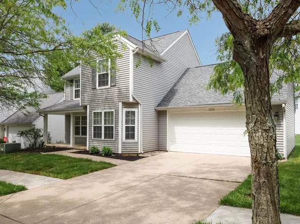 2214 S Sweetbriar Dr, Bloomington, IN 47401