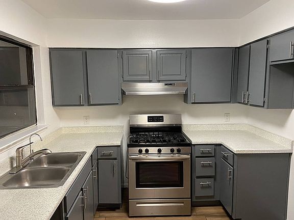 3rd image of 6208 Mountain Shadows Dr #A