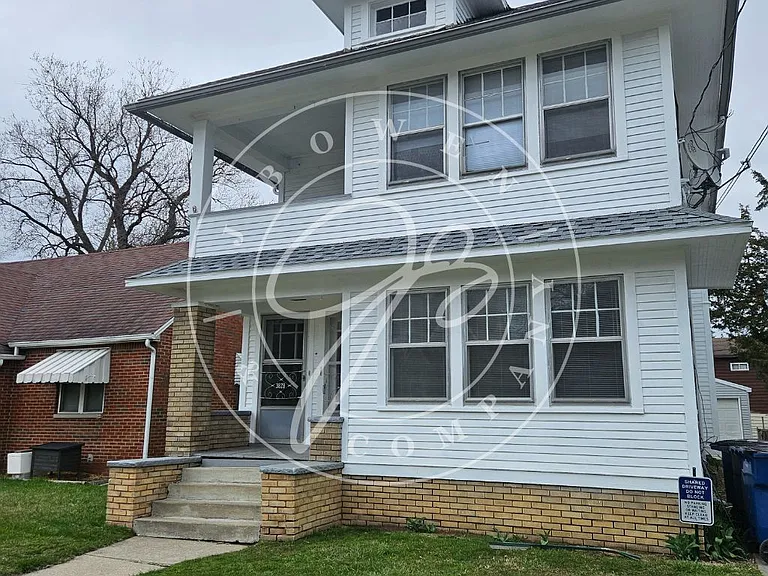 3826 Revere Dr — Photo 1