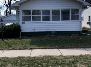 203 W Market St, Palestine, IL 62451