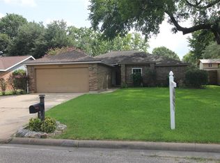 1923 Willow Bend Rd, Wharton, TX 77488