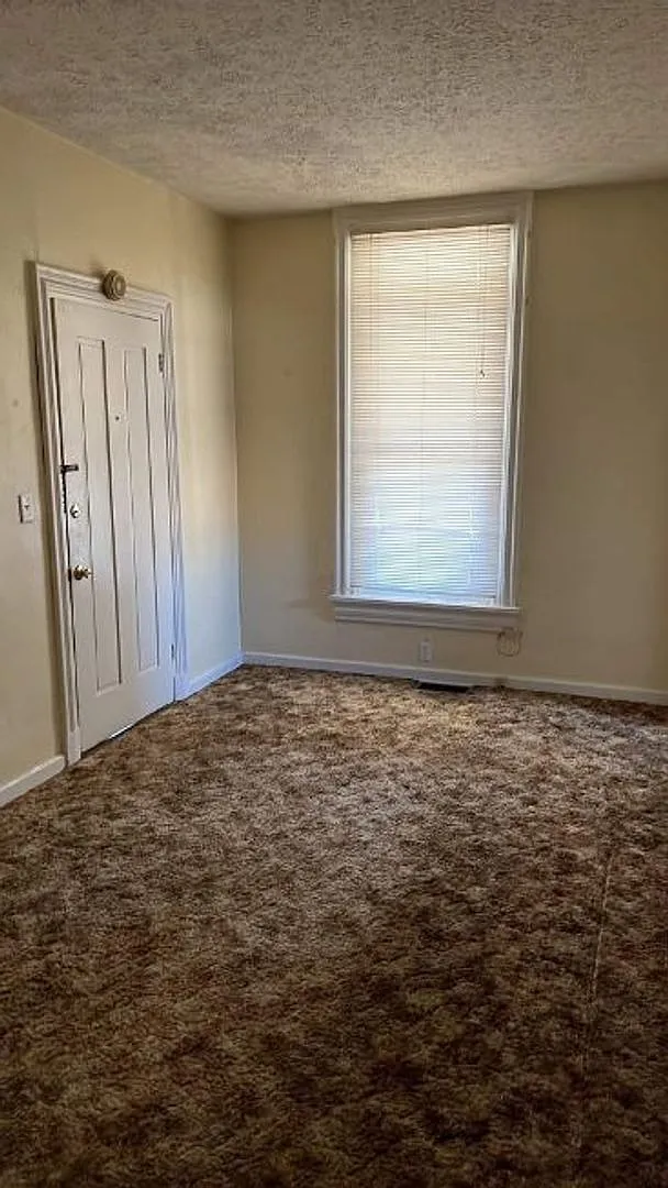 85 N. Kennebec Apt. 2 — Photo 3