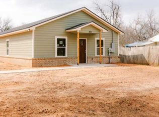 205 W French St, Perkins, OK 74059