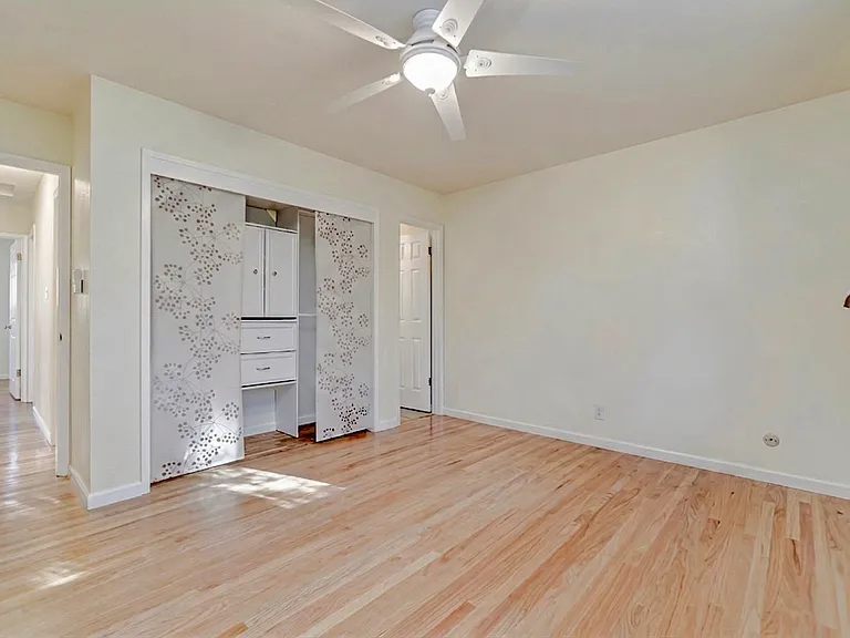 1108 Alice St — Photo 13