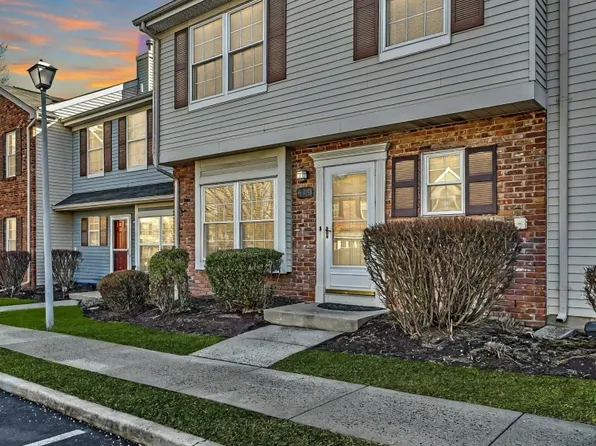 419 Cheshire Ct, Franklin Twp., NJ 08873
