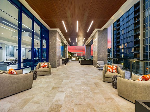 5th image of 1230 Peachtree St NE #1702