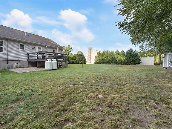 5th image of 97 Eagle Dr #97