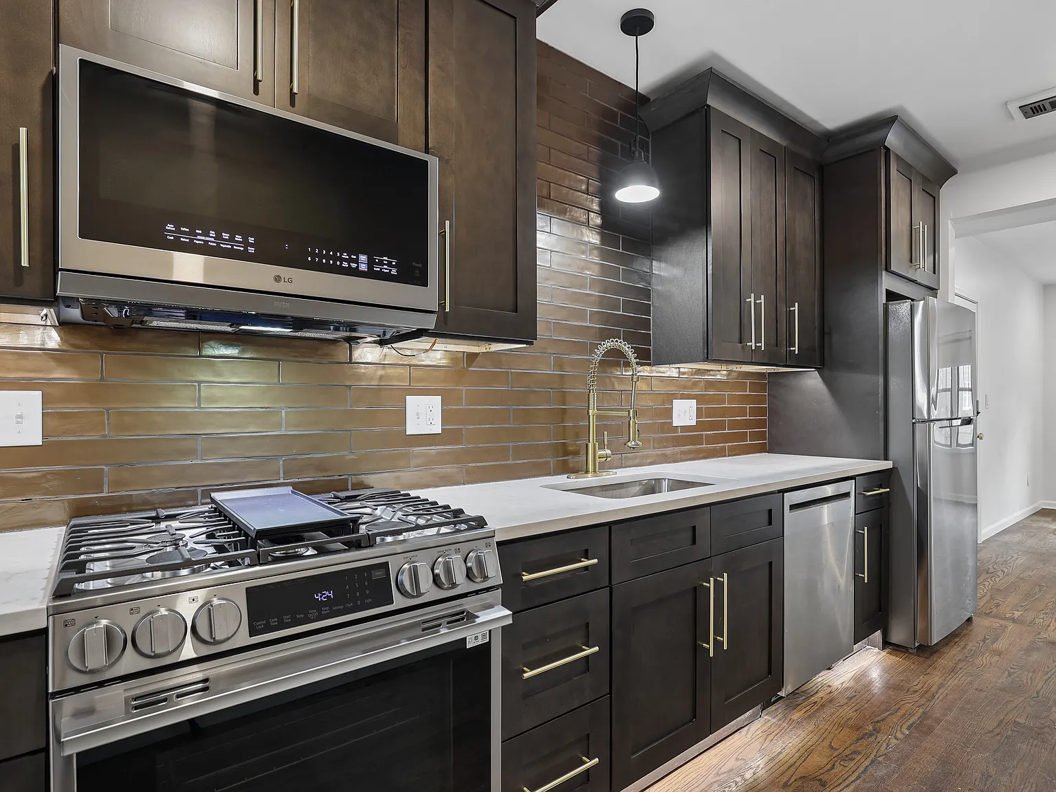 5 Del Lin Dr — Photo 1