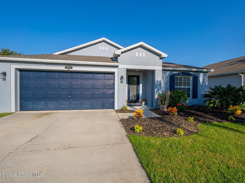 1st image of 2527 Deercroft Dr