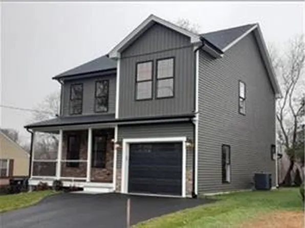 42 Poirier St, Pawtucket, RI 02861