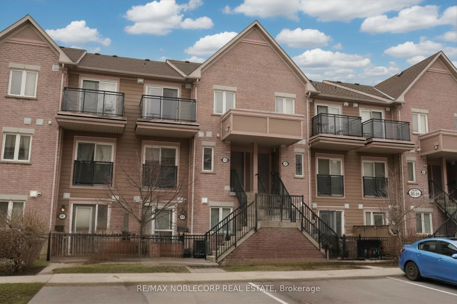 4975 Southampton Dr #192 photo 1