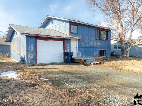 344 N Chugach St, Palmer, AK 99645