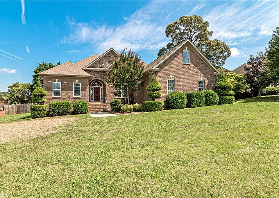1st image of 5083 Oak Garden Dr