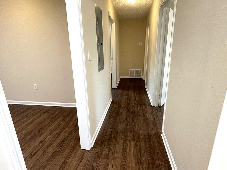 75 Venita Dr #3 — Photo 7