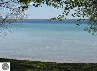 6093 S West Bay Shore Dr, Traverse City, MI 49684