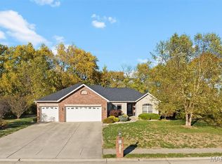 8739 Wendell Creek Dr, Saint Jacob, IL 62281