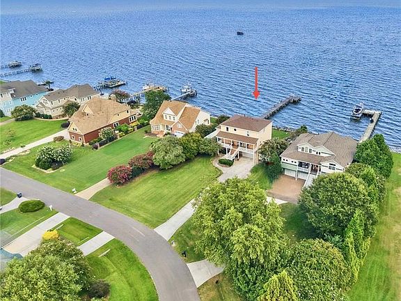 3rd image of 158 Mariners Way